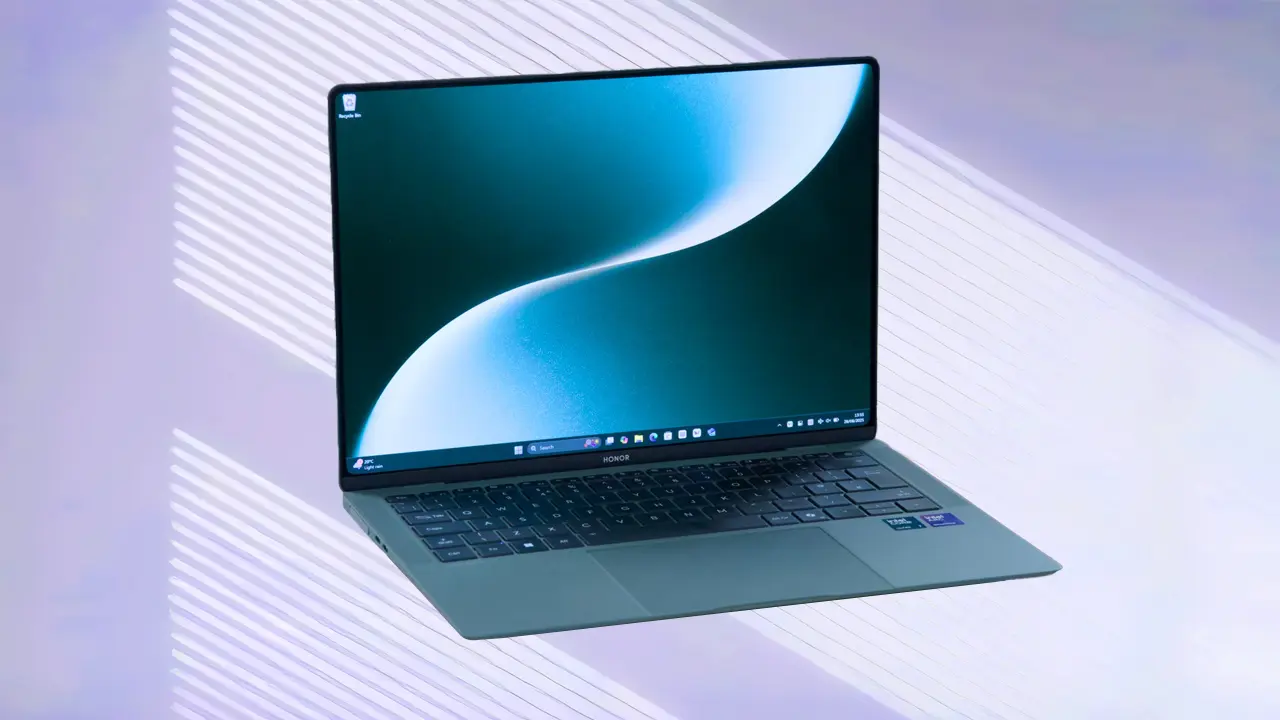 Honor MagicBook Art 14 2025